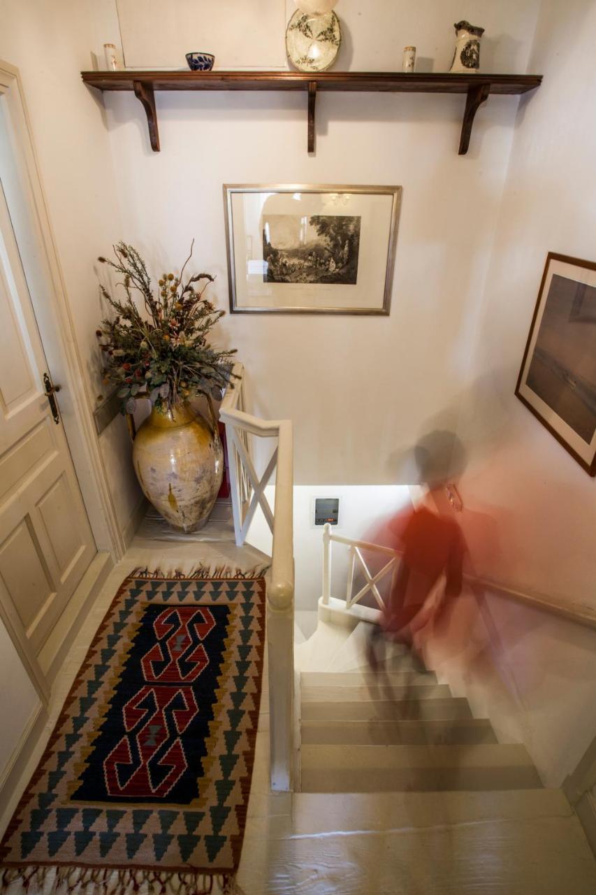 Nostos Guesthouse Kythira Town Экстерьер фото